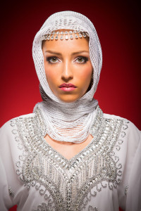 ￼White head scarf with silver stitching by Jebelle.